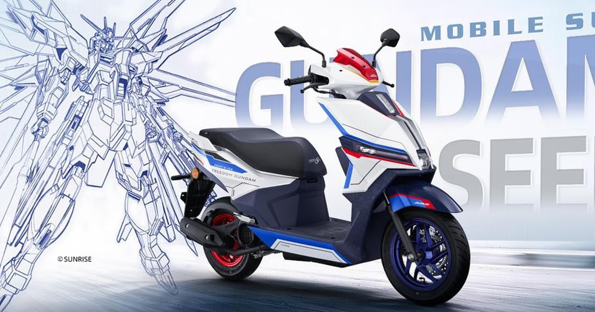 Honda NS125FX phiên bản Freedom Gundam với phối màu trắng xanh đỏ
