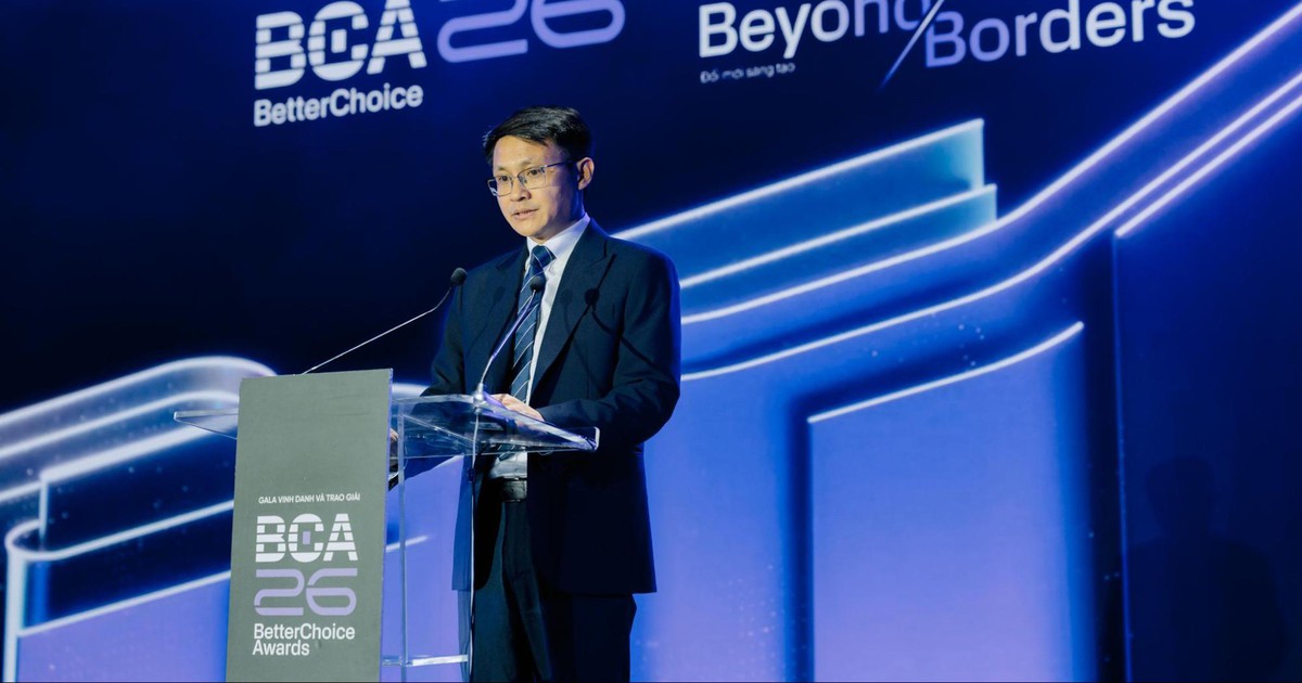 Tiến sĩ Võ Xuân Hoài phát biểu tại gala Better Choice Awards 2026