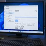 Ảnh chụp Task Manager hiển thị Windows 11 sử dụng khoảng 2,5 GB RAM