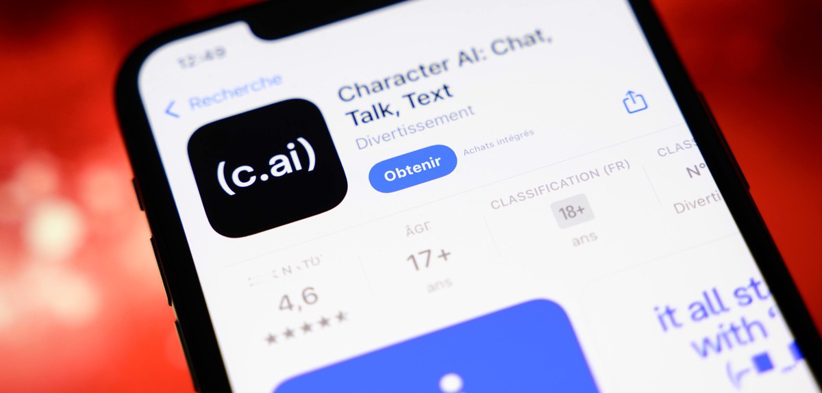 Giao diện chatbot Character.AI hiển thị trên màn hình thiết bị