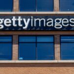 Logo Getty Images trên nền hình ảnh minh họa cho ngành nội dung số