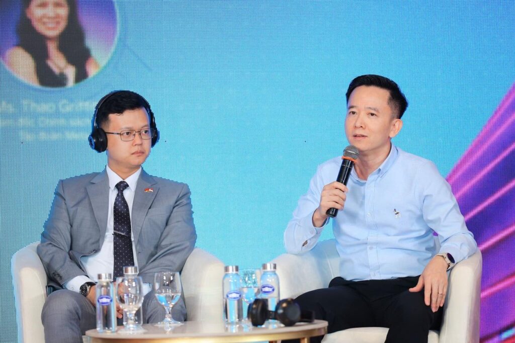 Đại diện cơ quan quản lý và doanh nghiệp trao đổi về thương mại hóa ý tưởng Việt